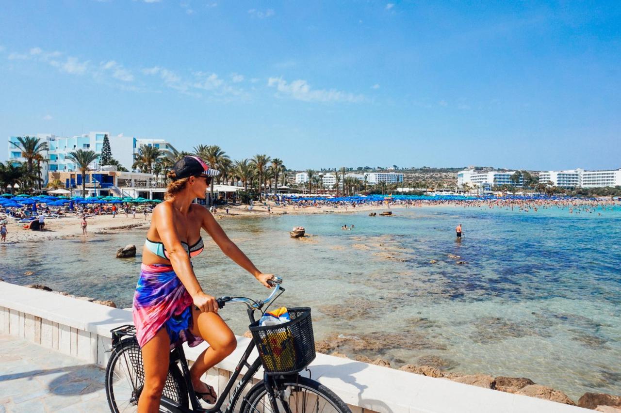Hidden Lights Deluxe Apartment Ayia Napa Ngoại thất bức ảnh