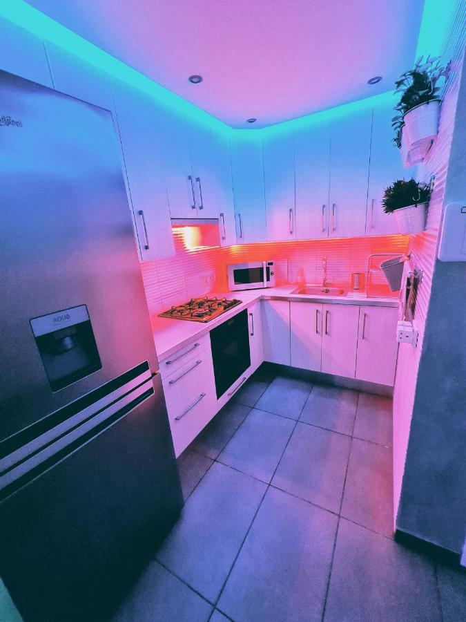 Hidden Lights Deluxe Apartment Ayia Napa Ngoại thất bức ảnh